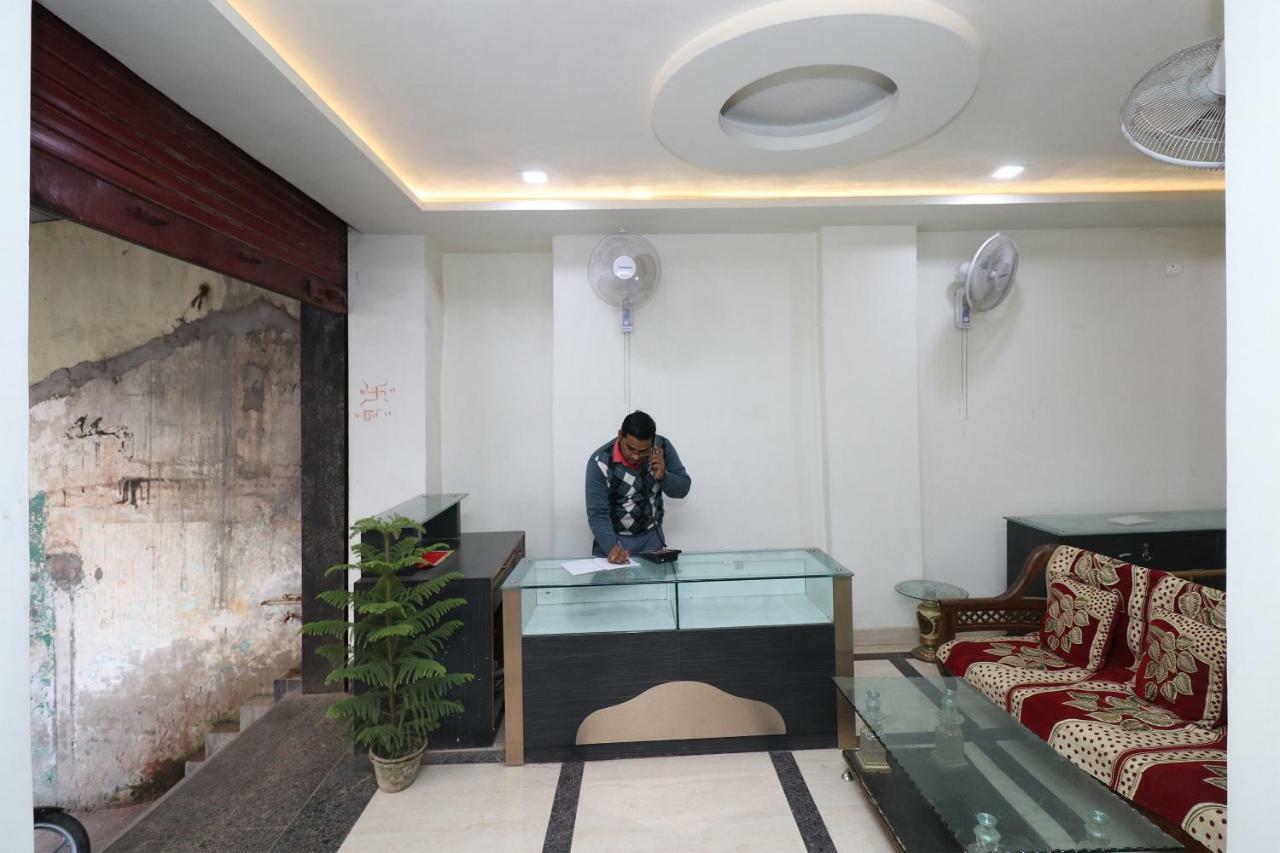 Oyo 30698 Hari Om Guest House Jādabpur Esterno foto